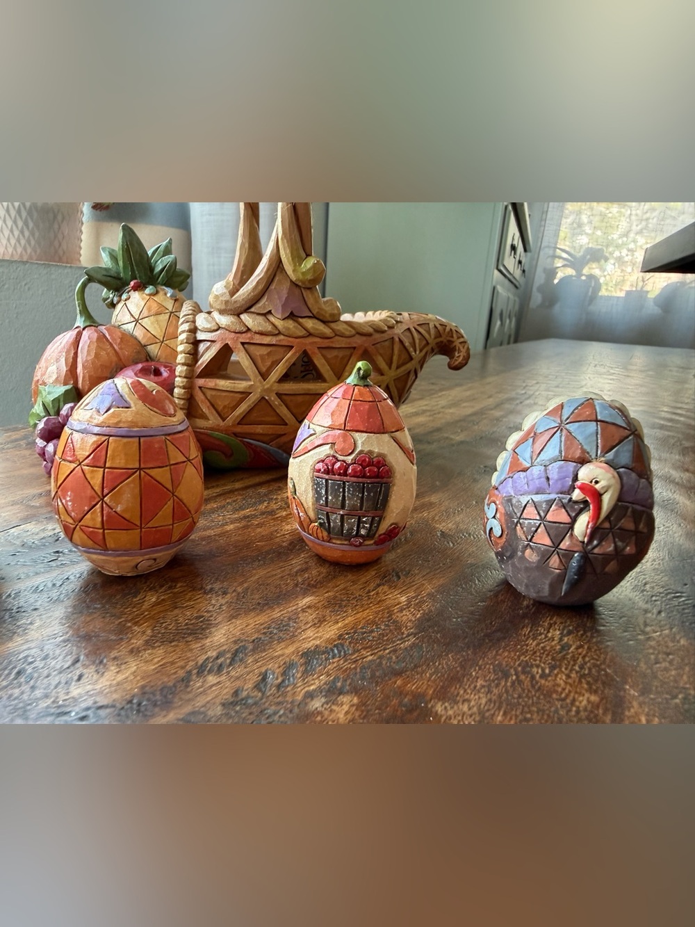 Jim Shore Heartwood Creek "Bounty of Blessings" Autumn Cornucopia Basket Set - Picture 4 of 9